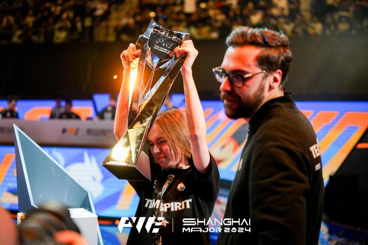 【赛后战报】毫无压力！ Weibo Gaming 2：0轻松战胜LGD