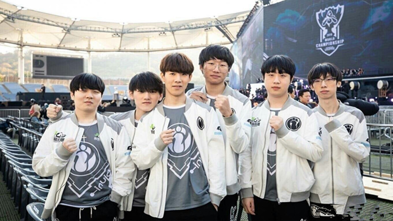 JDG滑跪！36酒肉蛋冲击 Kael +Ale迷之开团送大龙 TES3-1AL