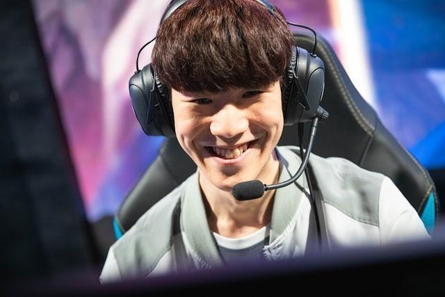 梦幻联赛 S25 预选赛：Pyw Xiaoqiang 在团战中刺穿敌队，XG 击败 Tidebound 晋级主赛