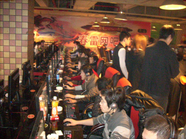 FPX官博为中单Care庆生：19岁新人还需成长，很荣幸与你一路同行